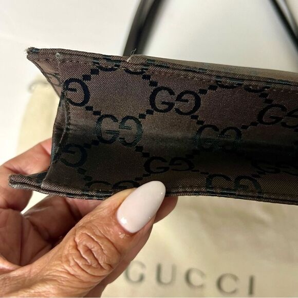 Gucci Brown and Black GG Monogram Shoulder Bag - Picture 16 of 17